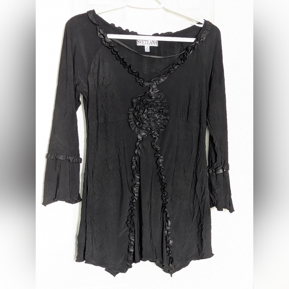 Svetlana Women's (Size 4) Black V-Neck Ruffled Tunic Top With Rosettes & Ruffles - Picture 13 of 16